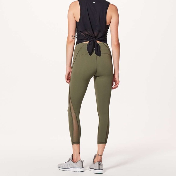 Lululemon Train Times Pant 25" - Picture 2 of 5